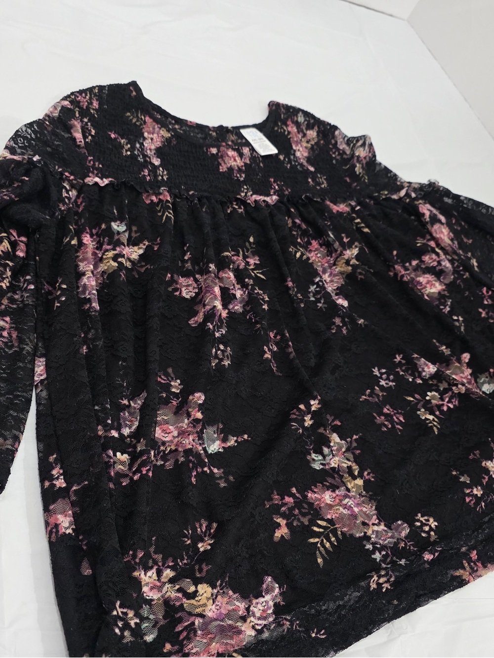 Time and Tru Black Floral Lace Bell-Sleeve Blouse - Picture 2 of 9